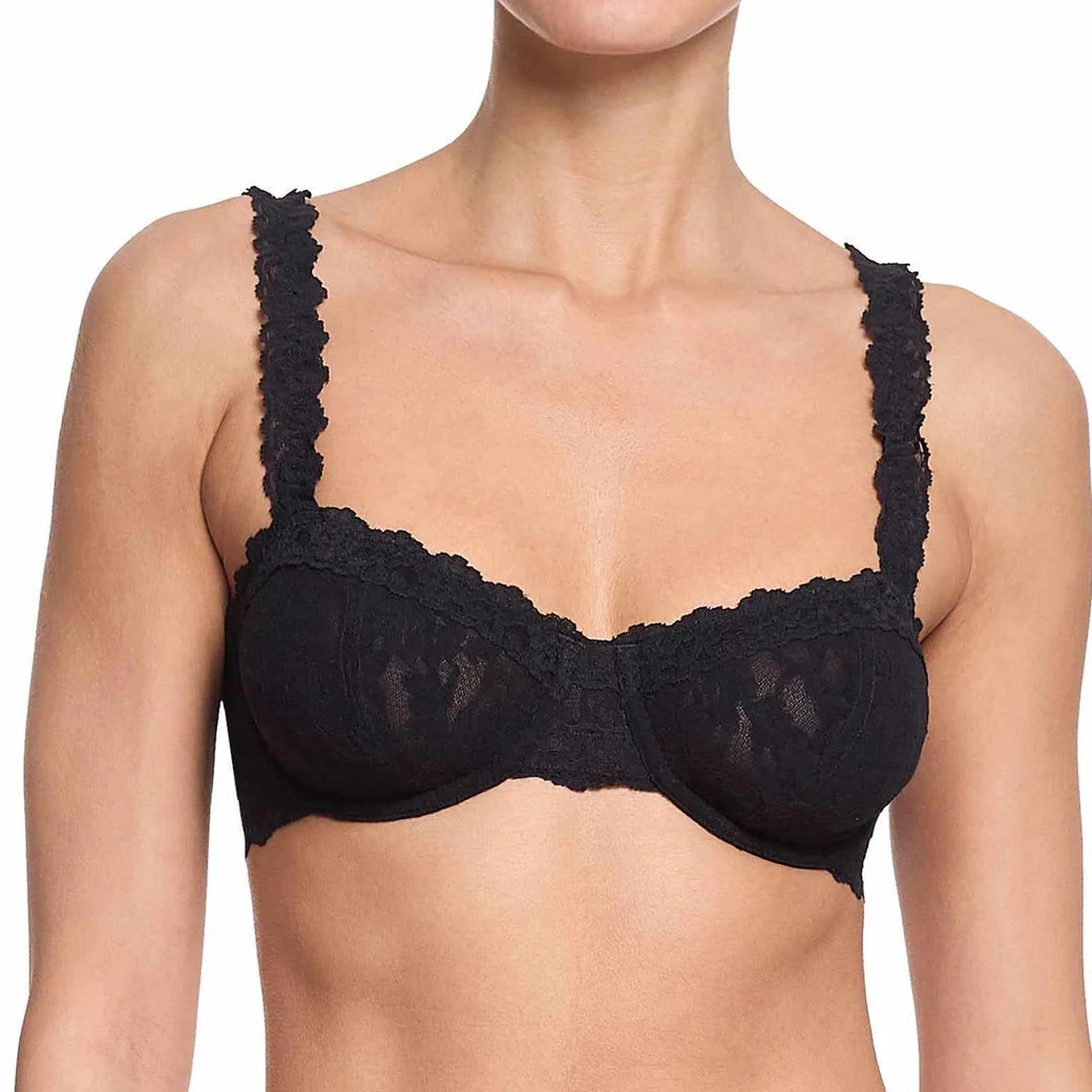 Signature Lace Balconette Bra | Black