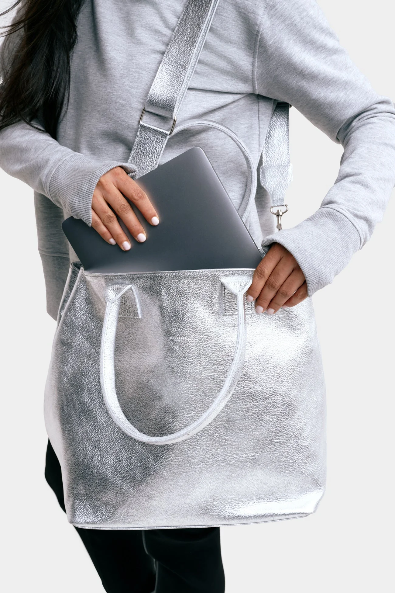 Laci Oversized Tote | Black - Image 12
