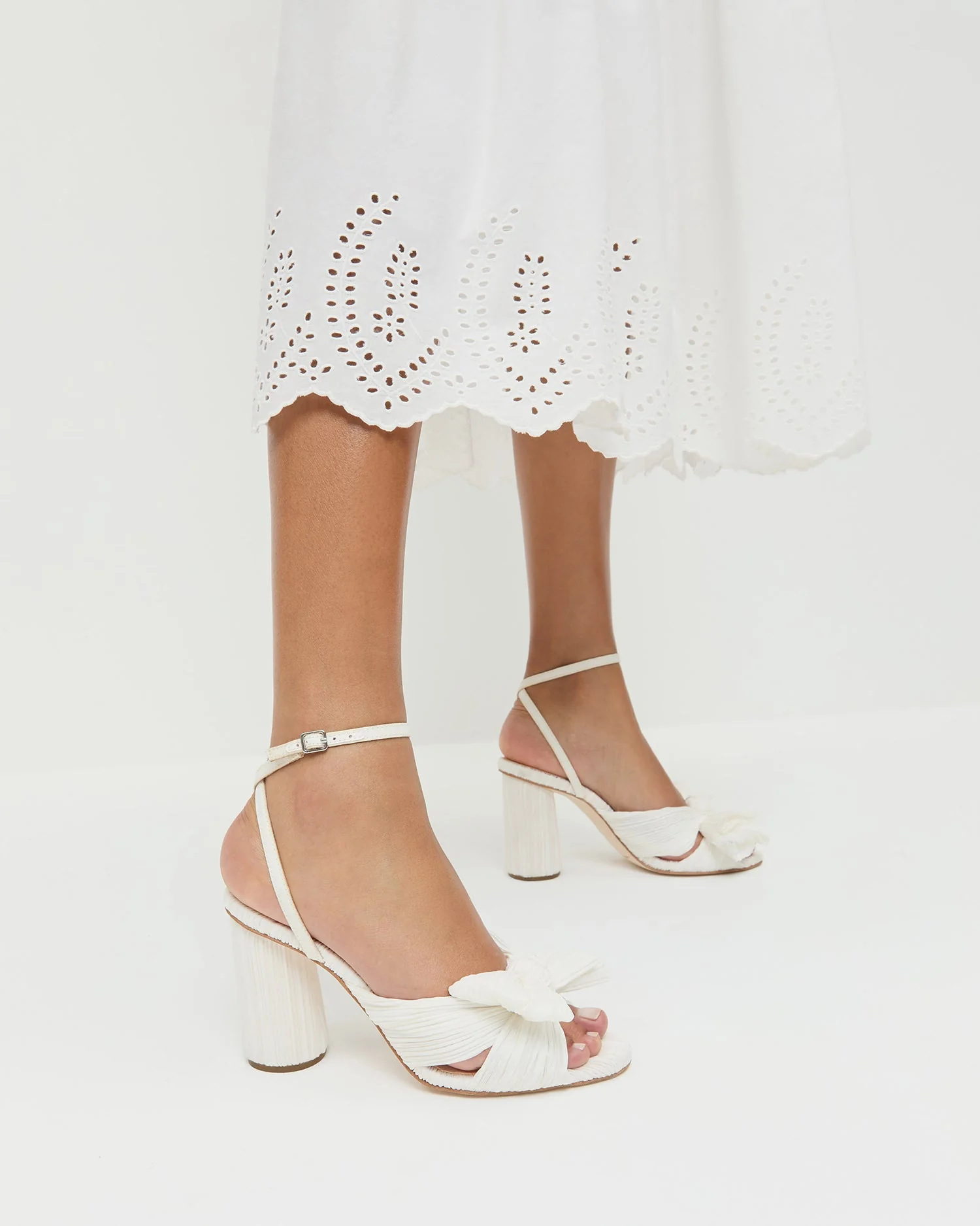 Camellia Pleated Bow Heel | White - Image 2