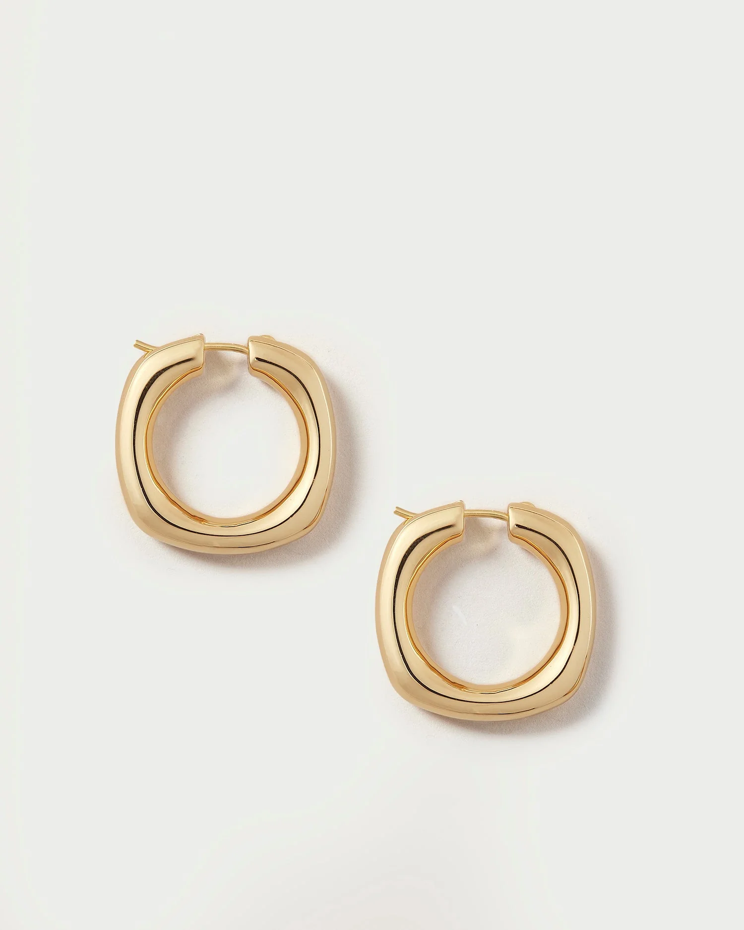 Faustine Rounded Square Hoop | Gold