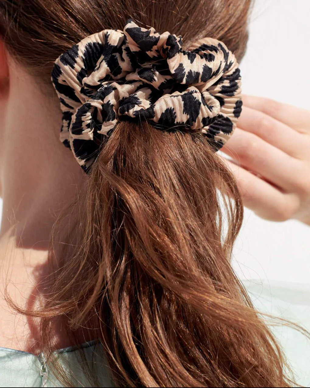 Hailey Scrunchie  | Leopard/Gold - Image 5