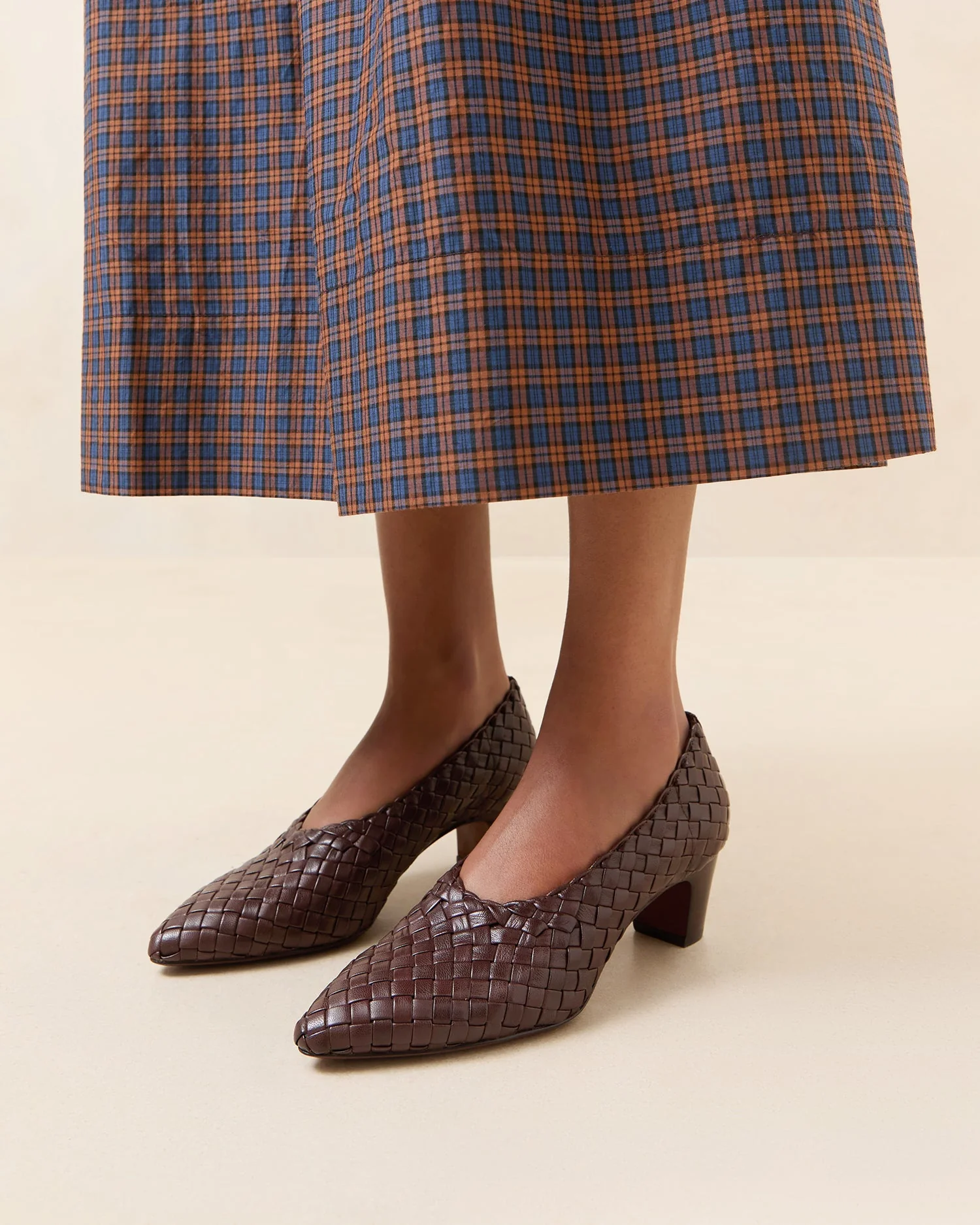 Maeve Woven Pump | Espresso - Image 2