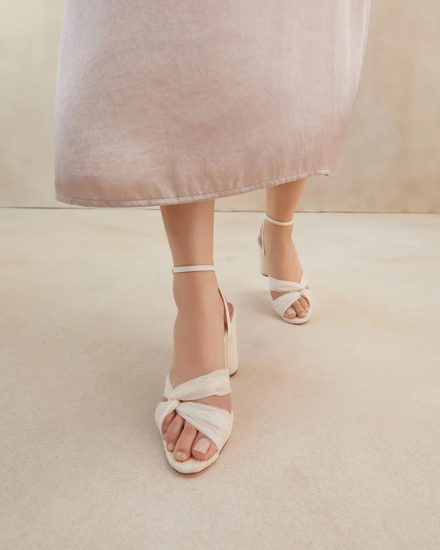 Pleated Twist Sandal | Pearl - Image 5