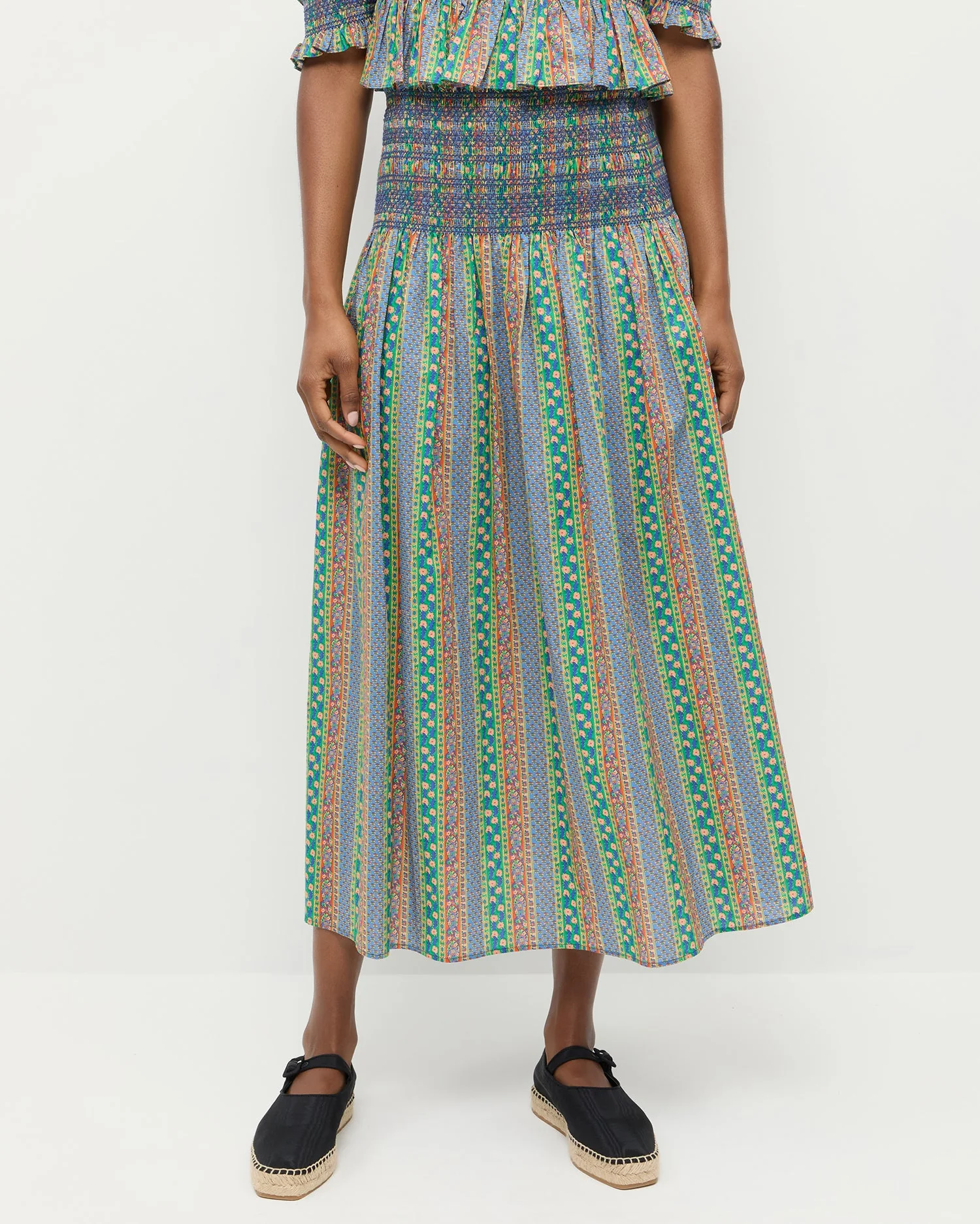 Theodora Midi Skirt | Red/Green/Blue Rosette Floral