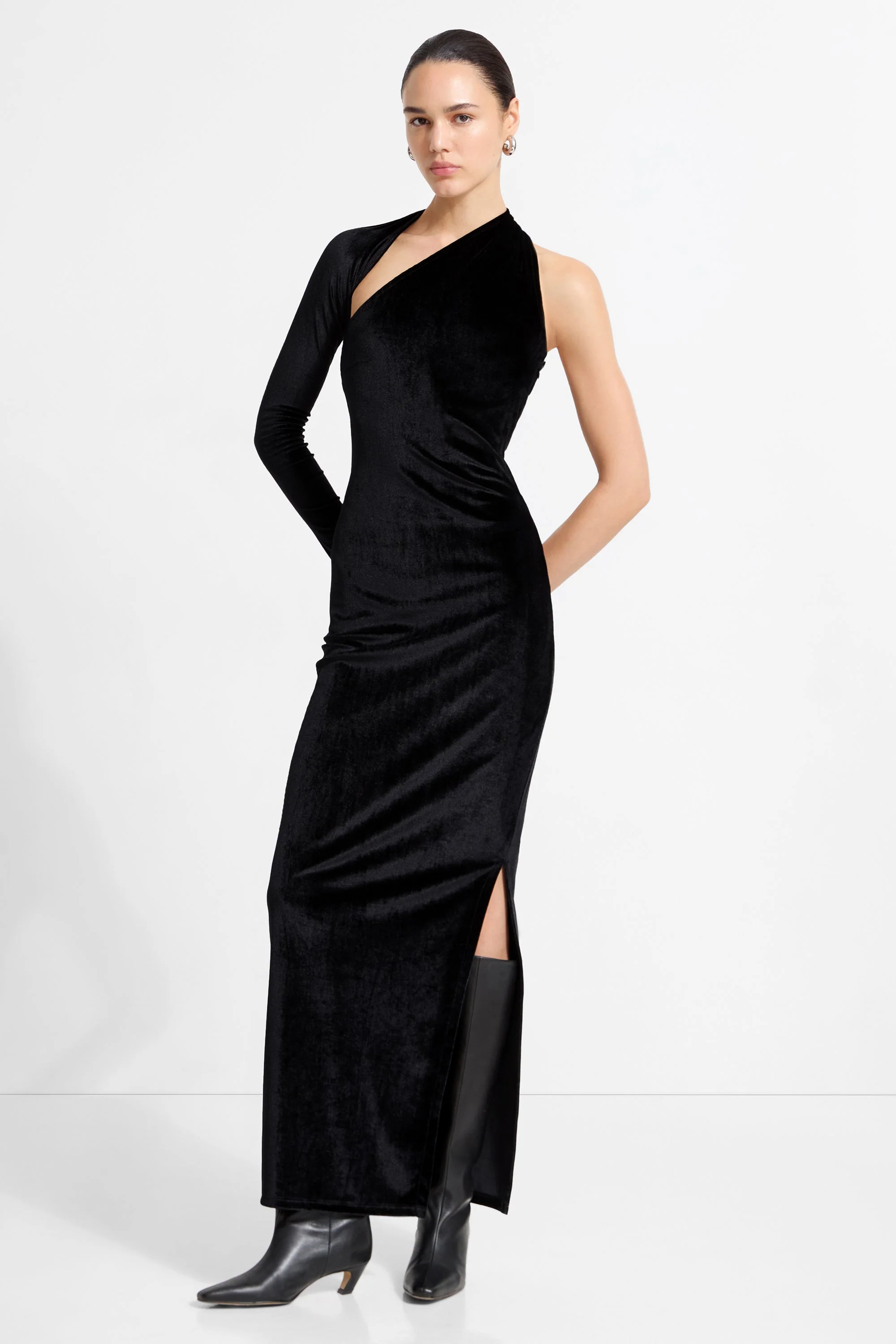 Manhattan Velvet Slit Gown | Black Velvet - Image 5