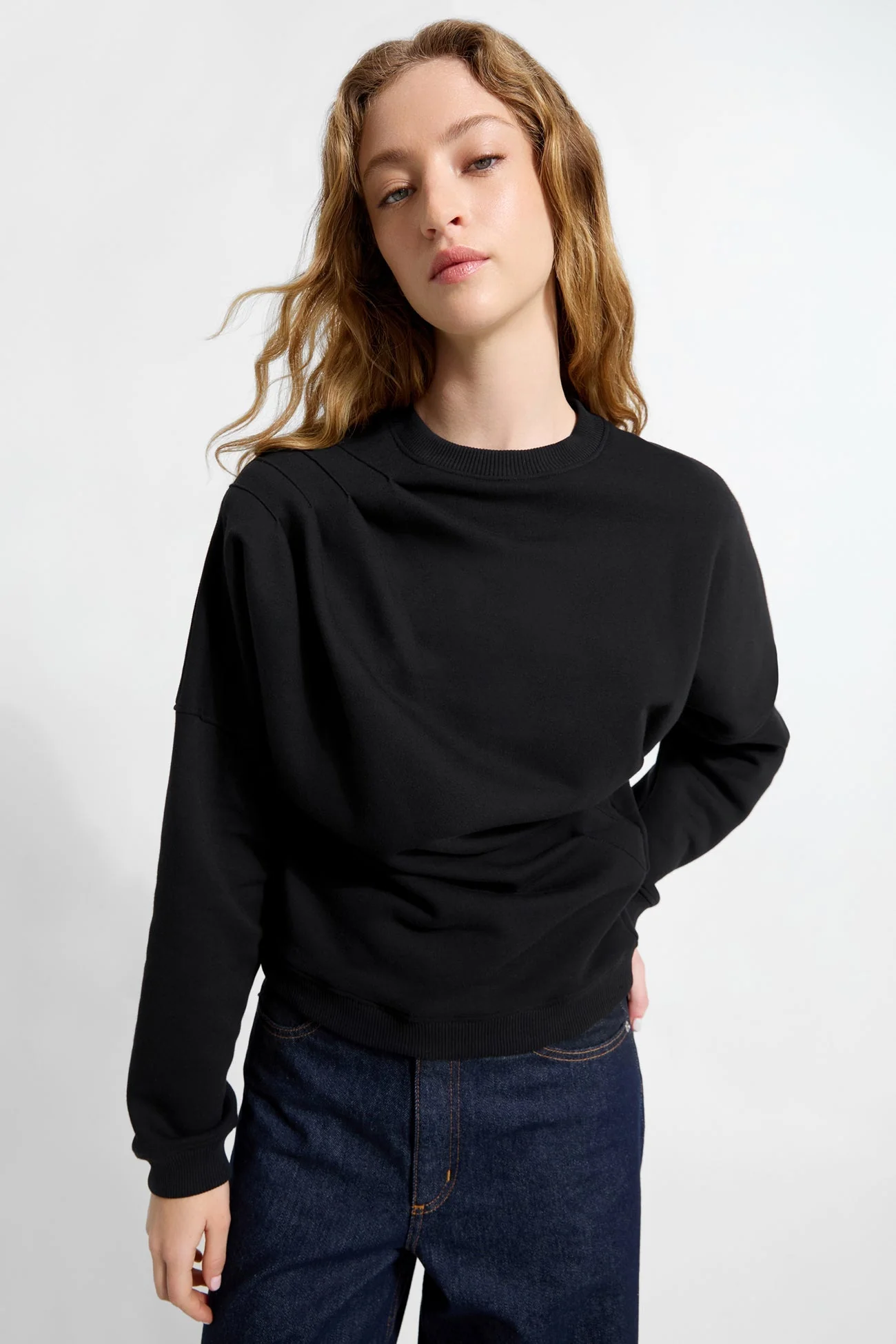 Brynn Sweatshirt | Black