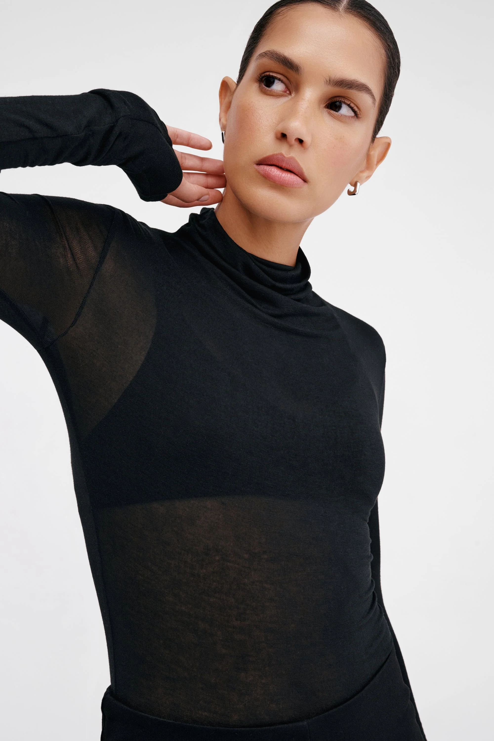 Hailey Turtleneck | Black - Image 2