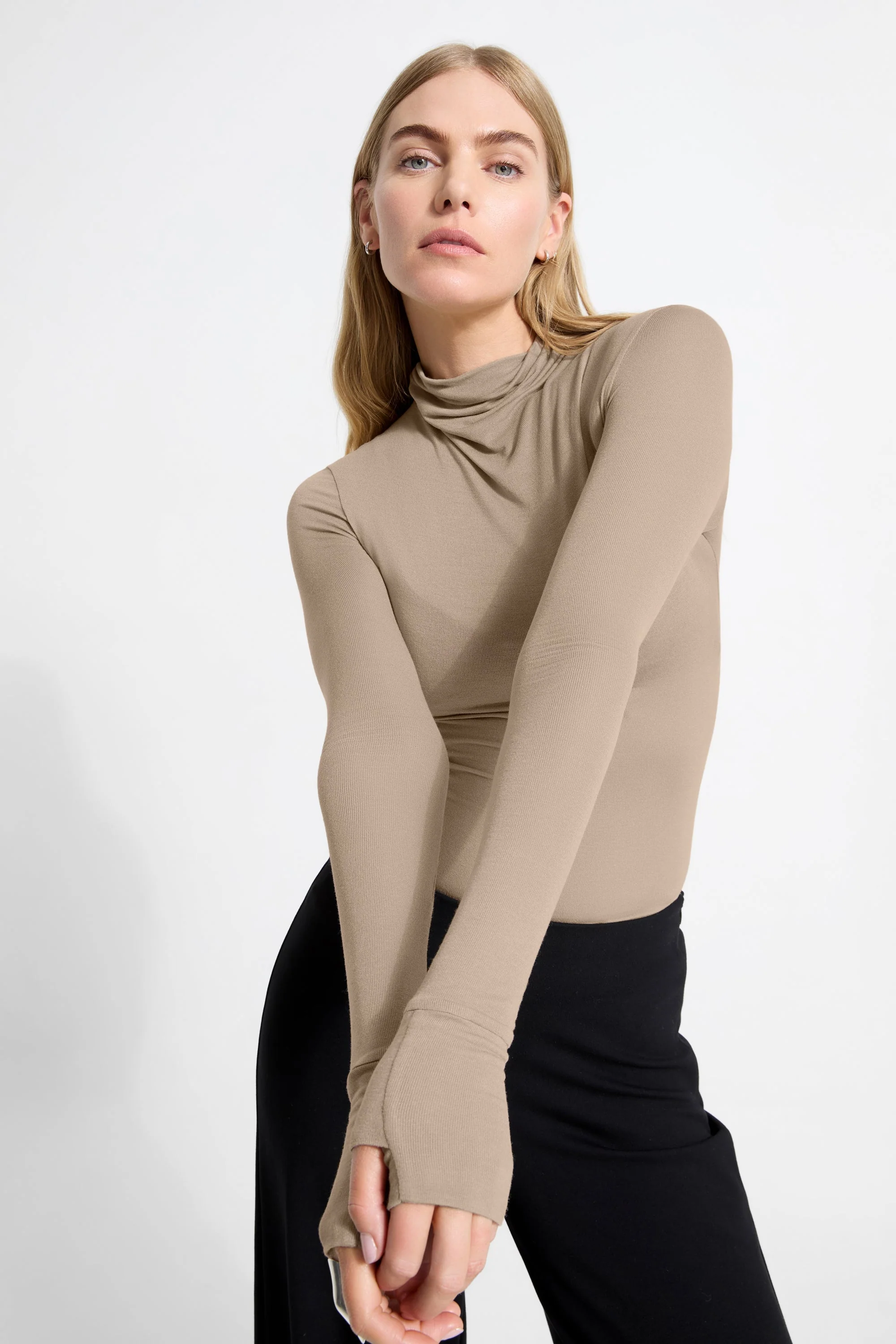 Hailey Turtleneck | Sand - Image 2