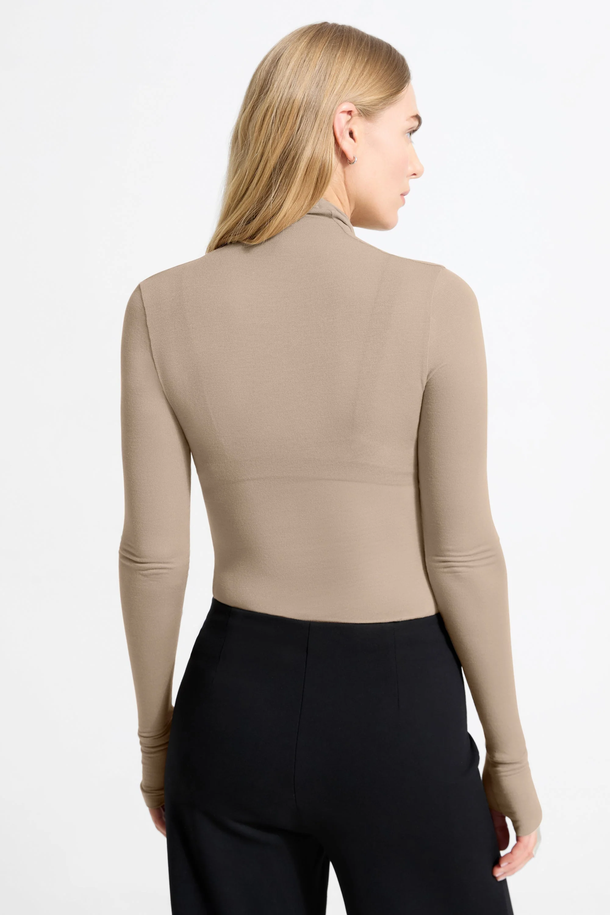 Hailey Turtleneck | Sand - Image 4