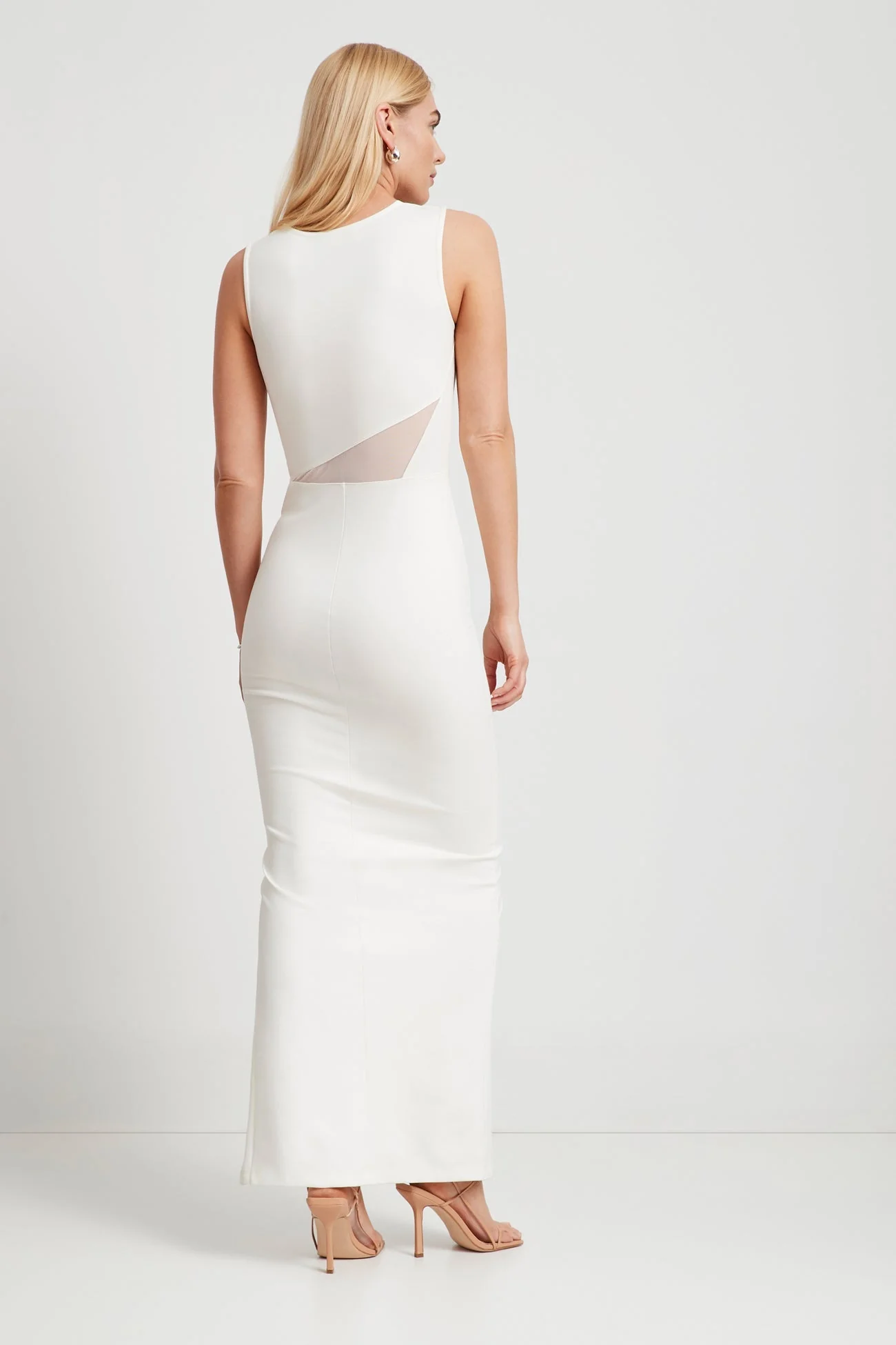 Hart Sleeveless Gown | Off White - Image 4