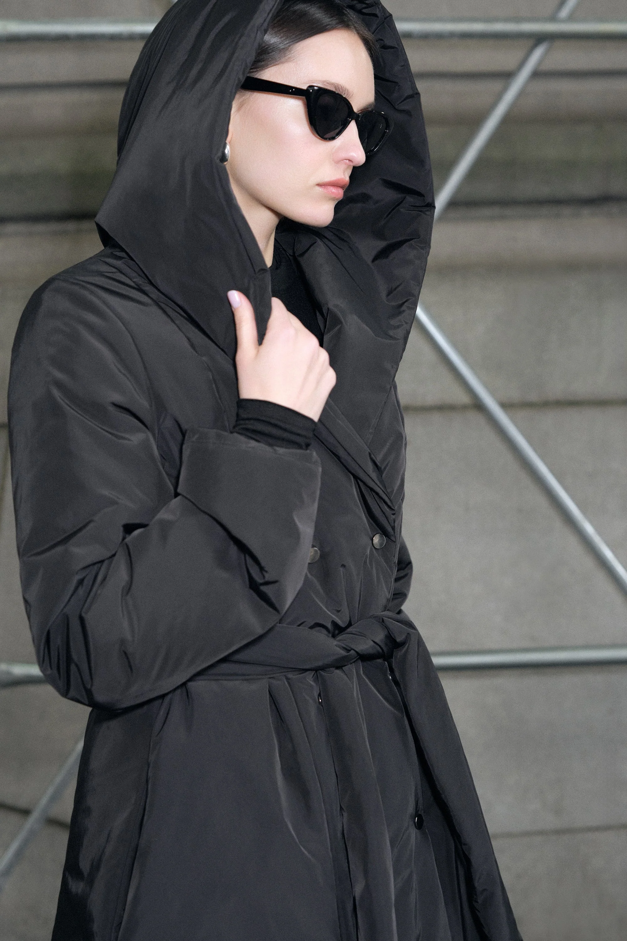Jess Hooded Puffer | Black - Image 14