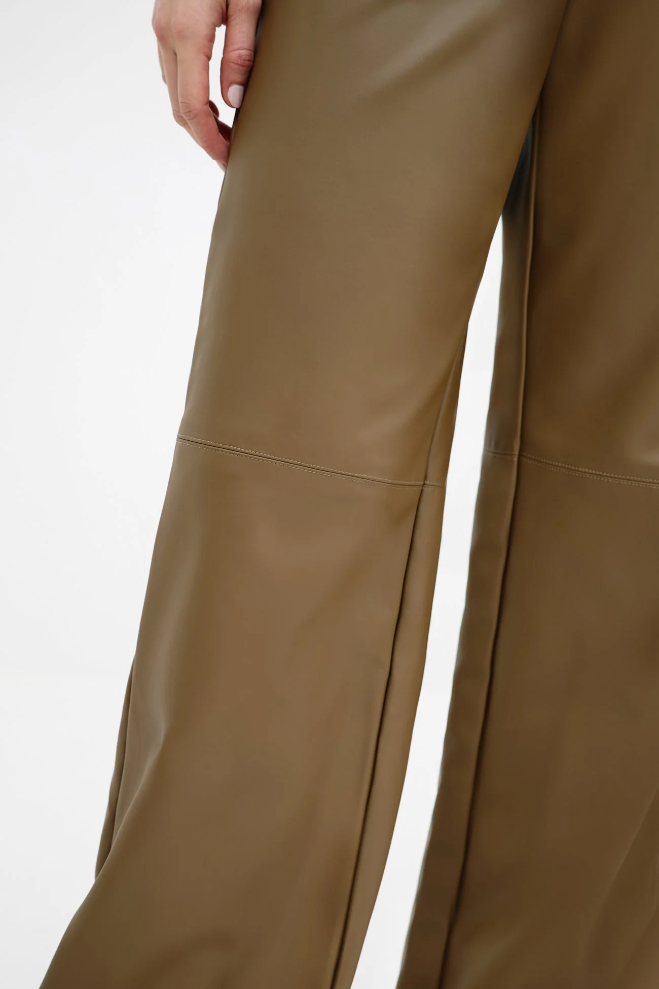 Julien Pants | Latte - Image 4