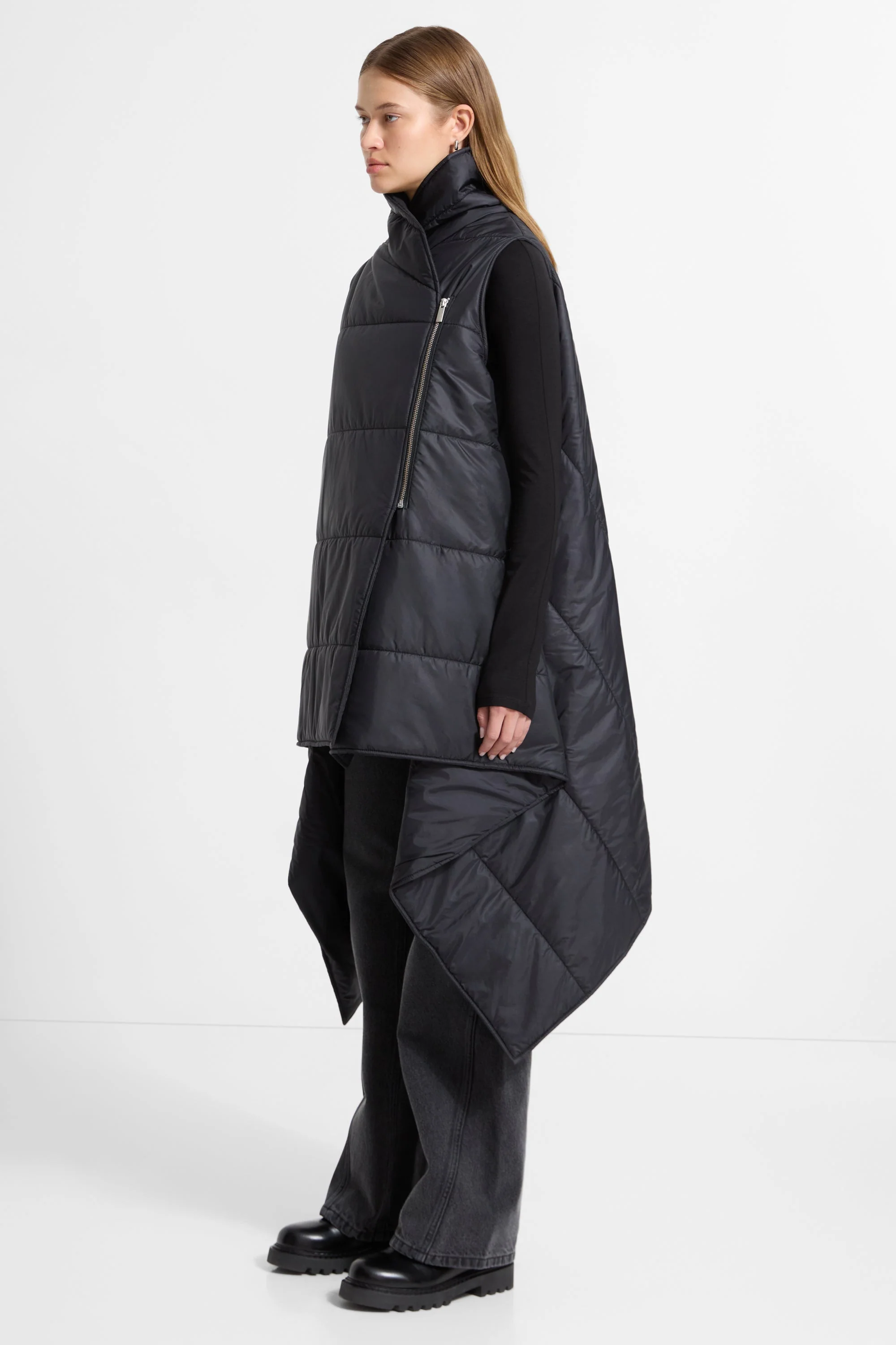 Kaja Puffer Vest | Black - Image 3