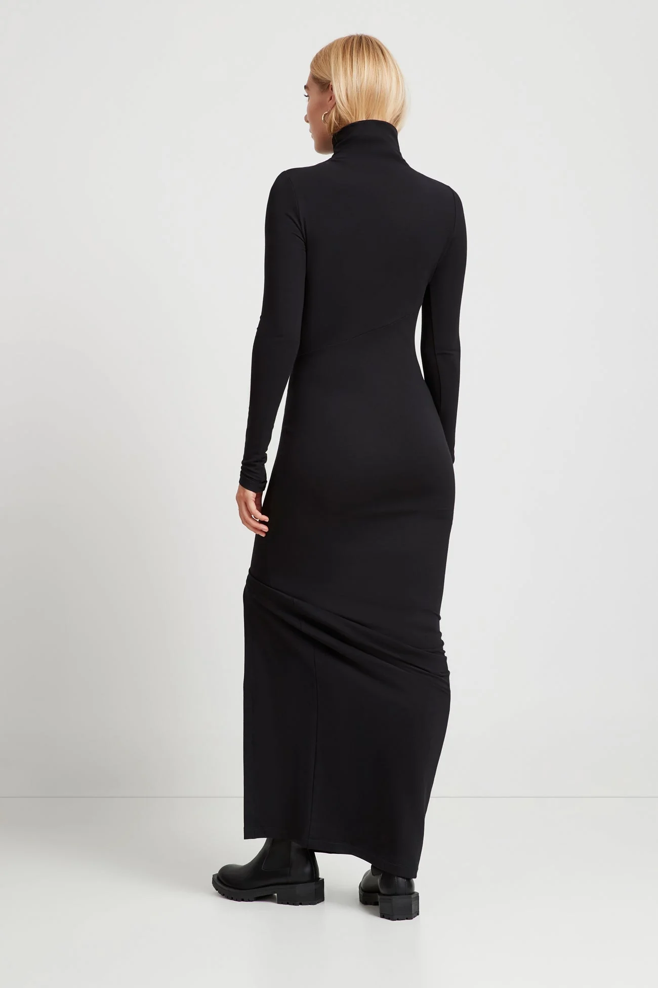 Lorimer Sweatshirt Dress | Black - Image 4