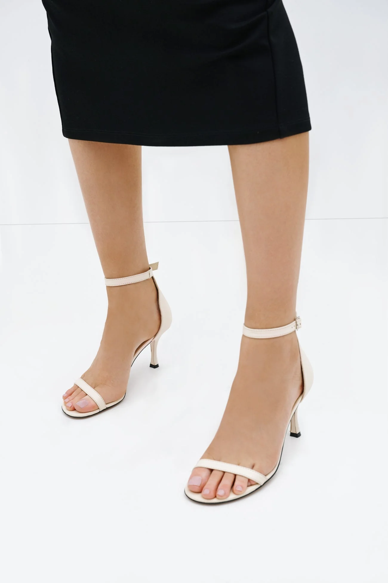 Petra Sandals | Multiple Colors - Image 4