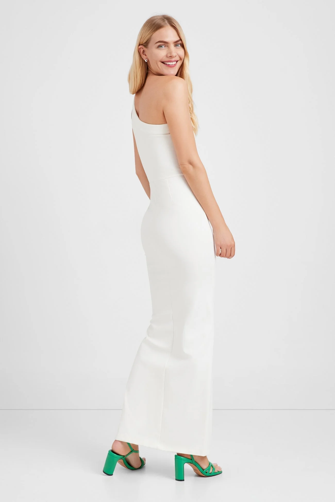 Robin Dress | Multiple Colors - Image 4