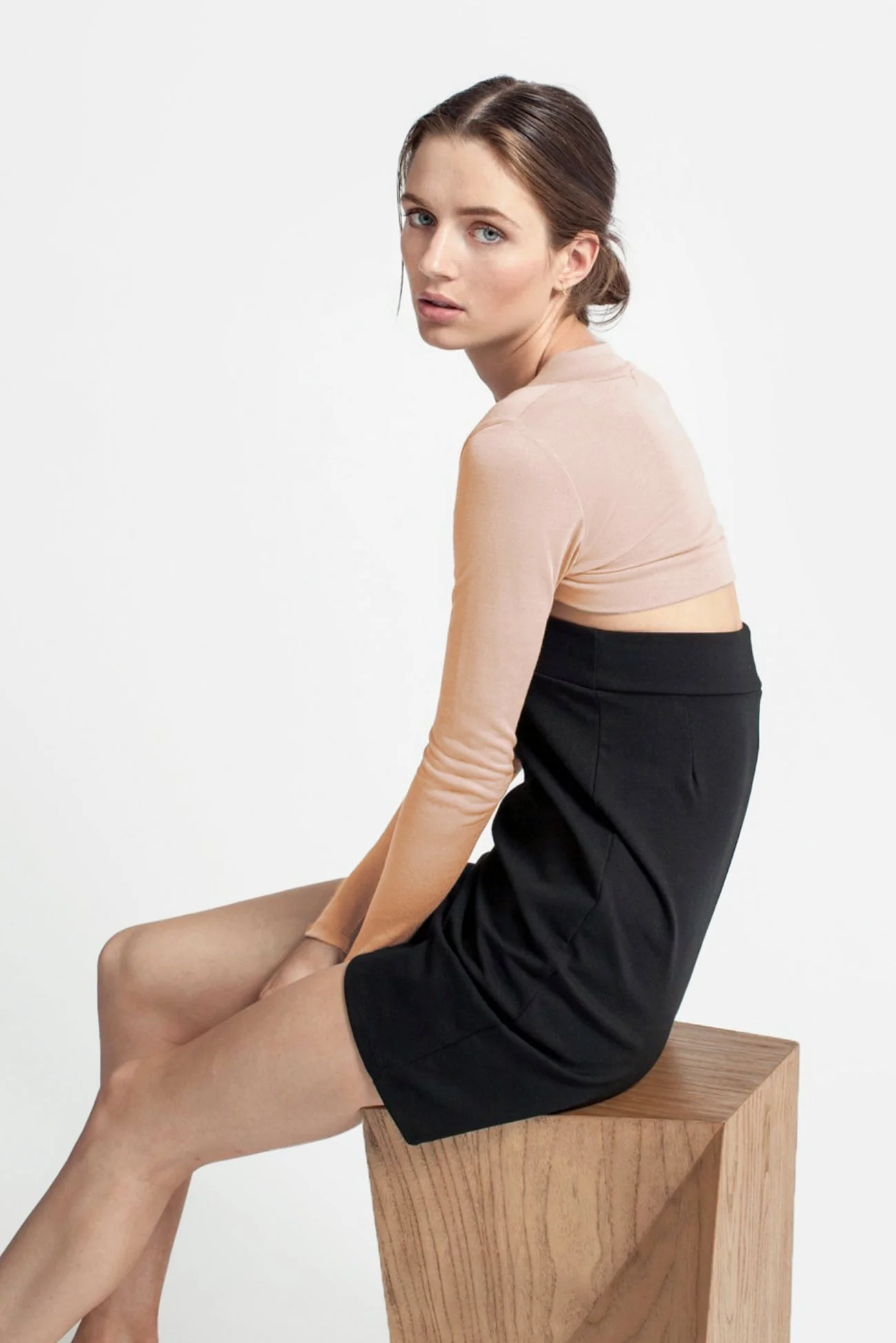 Tatiana Bolero | Light Beige - Image 3