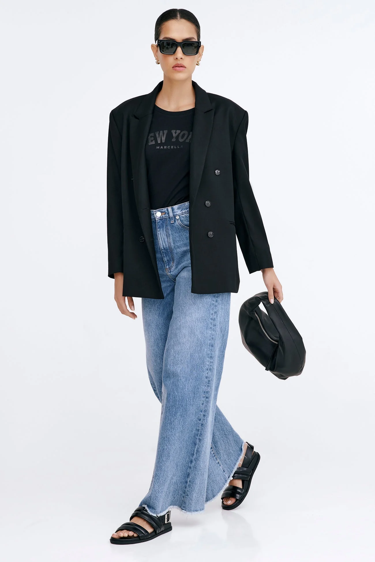 The Monochrome New York Tee | Black - Image 5