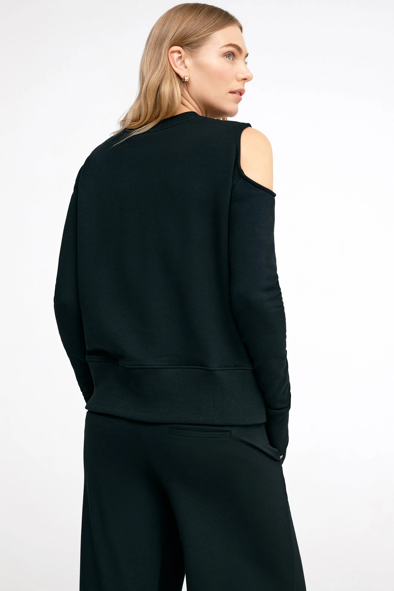 William Cutout Sweatshirt | Black - Image 5