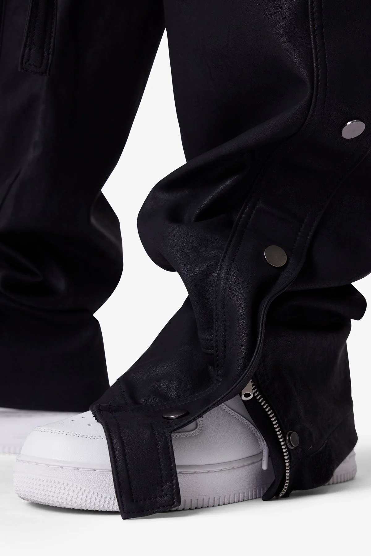 Ultra Baggy Leather Snap Cargo Pants | Black - Image 7