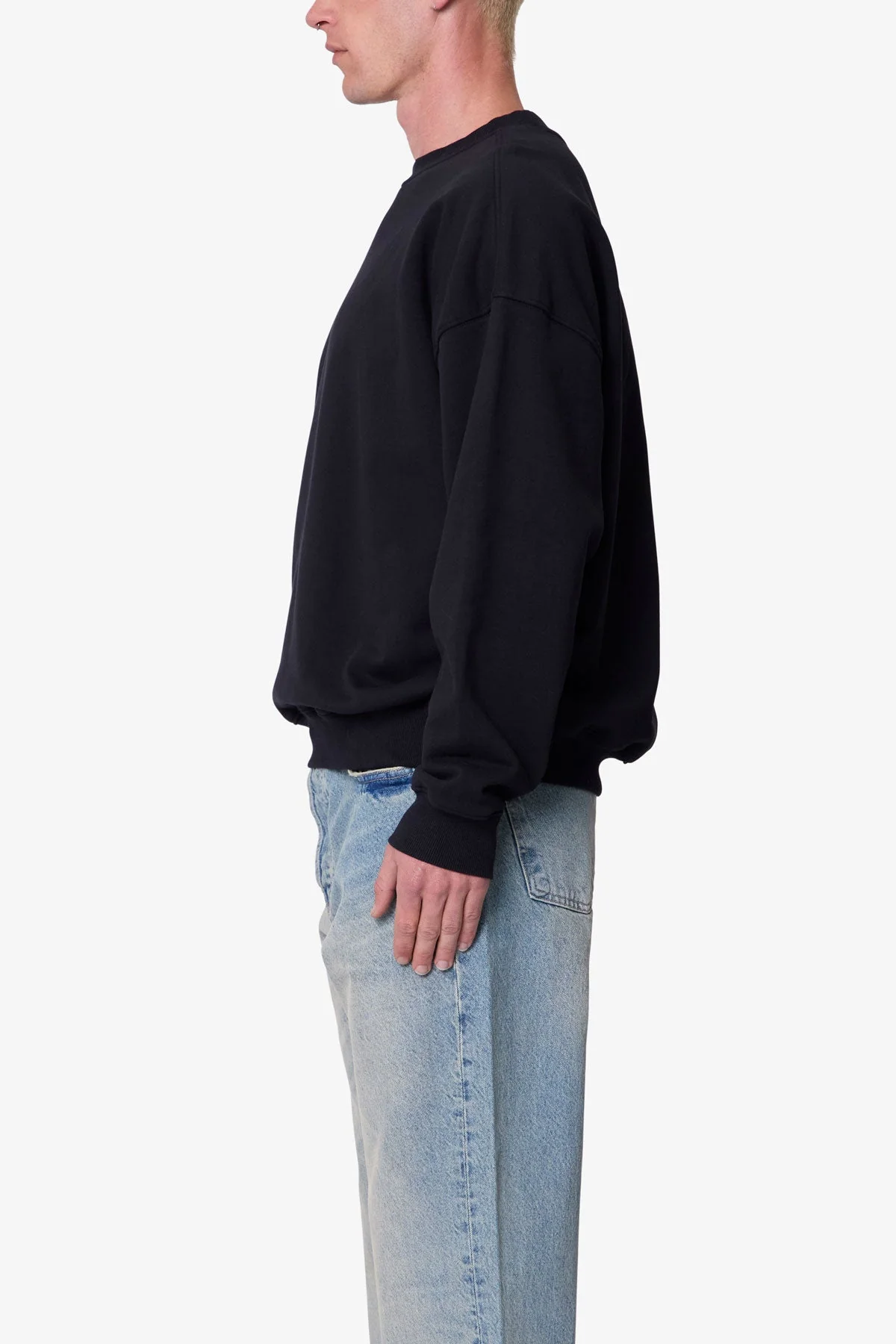 Heavy Basic Crewneck Sweater | Black - Image 4