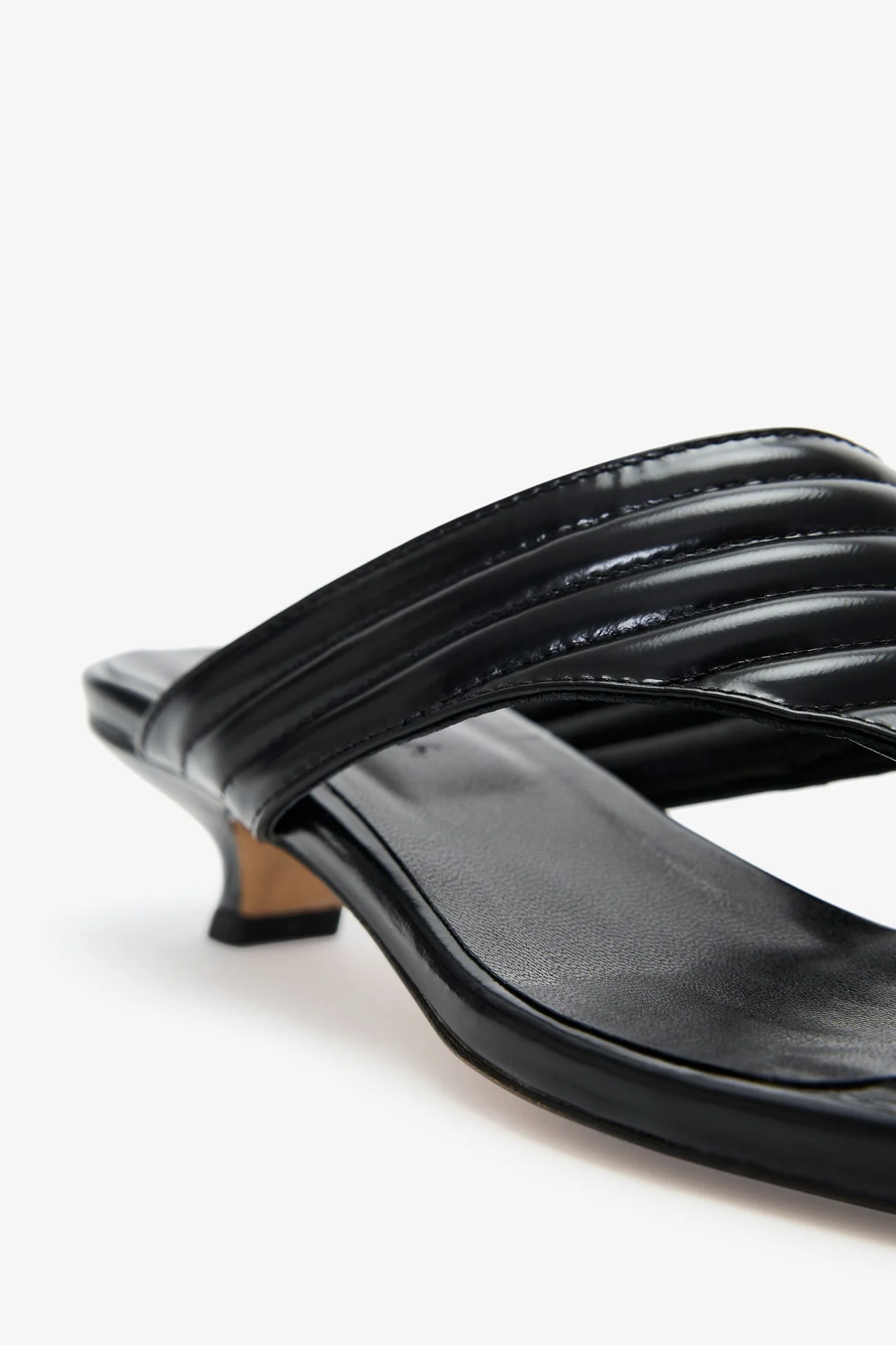 Plaza Sandals | Stone - Image 23