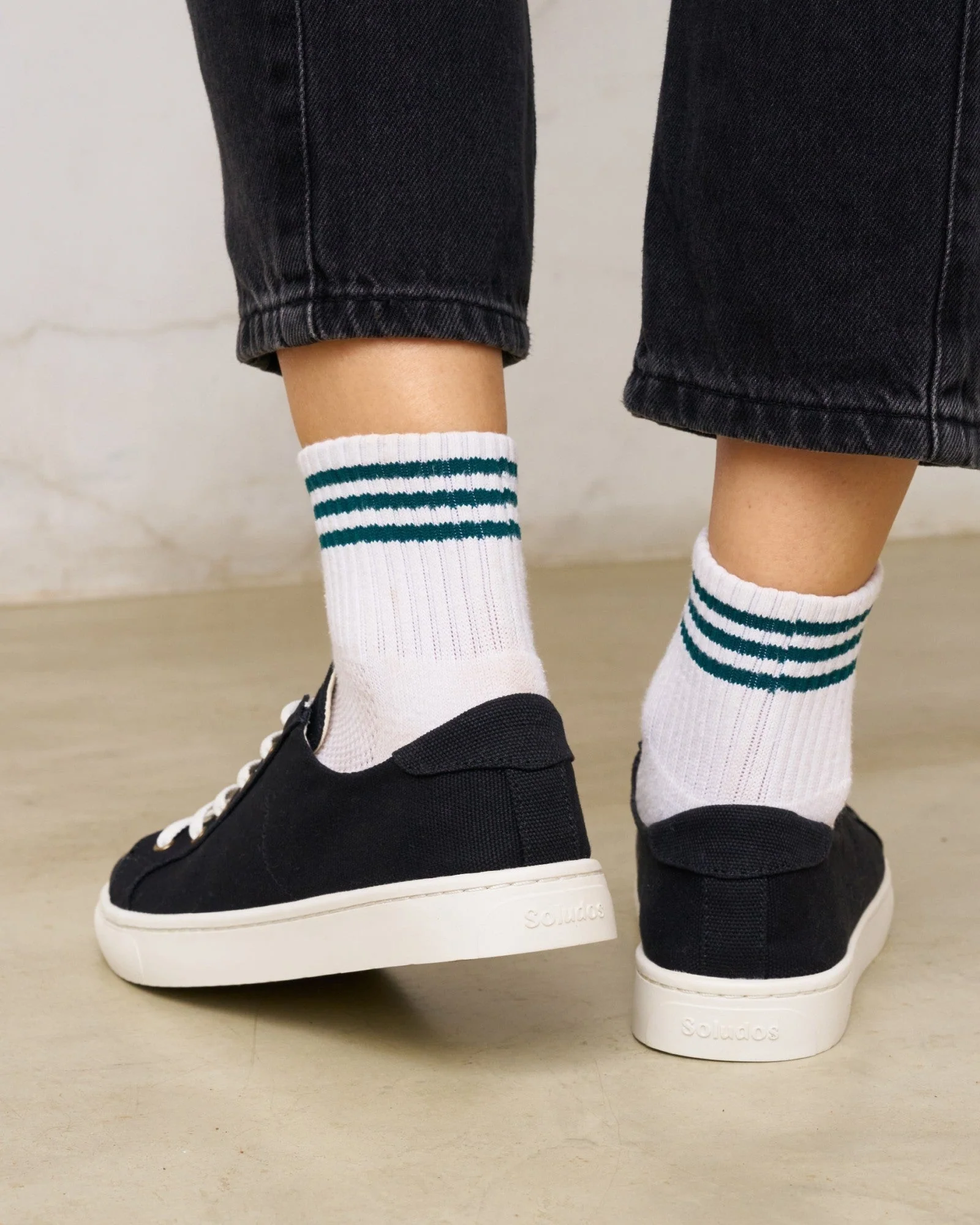 Womens | Ibiza Canvas Sneaker | Noche Black - Image 2