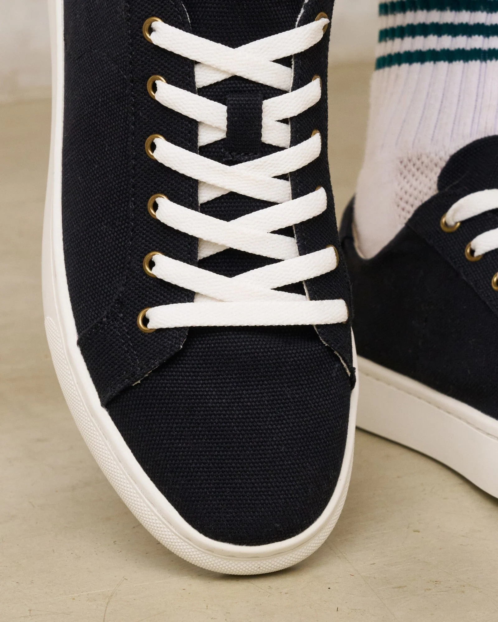 Womens | Ibiza Canvas Sneaker | Noche Black - Image 3