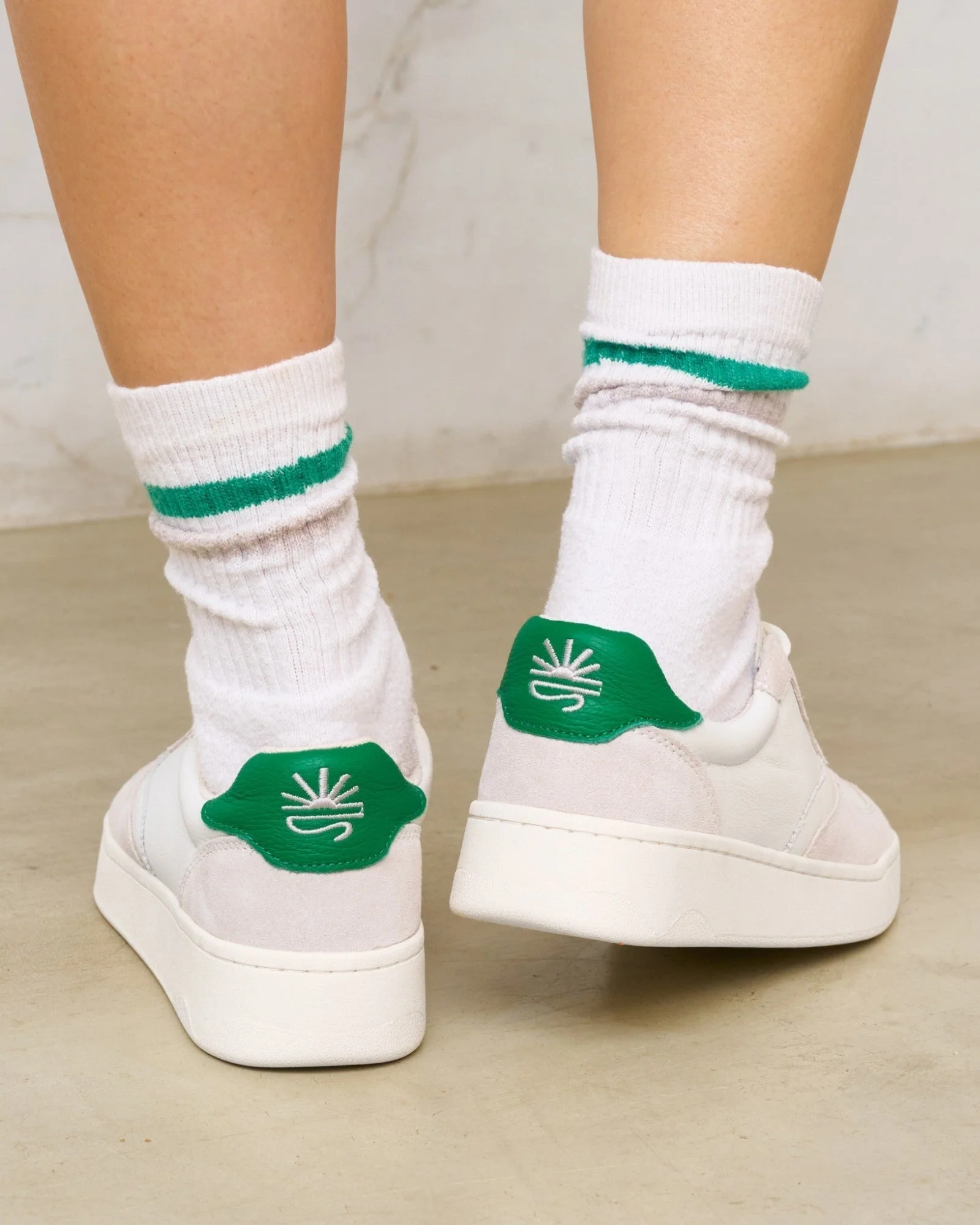 Womens | Roma Retro Sneaker | Kelly Green - Image 2