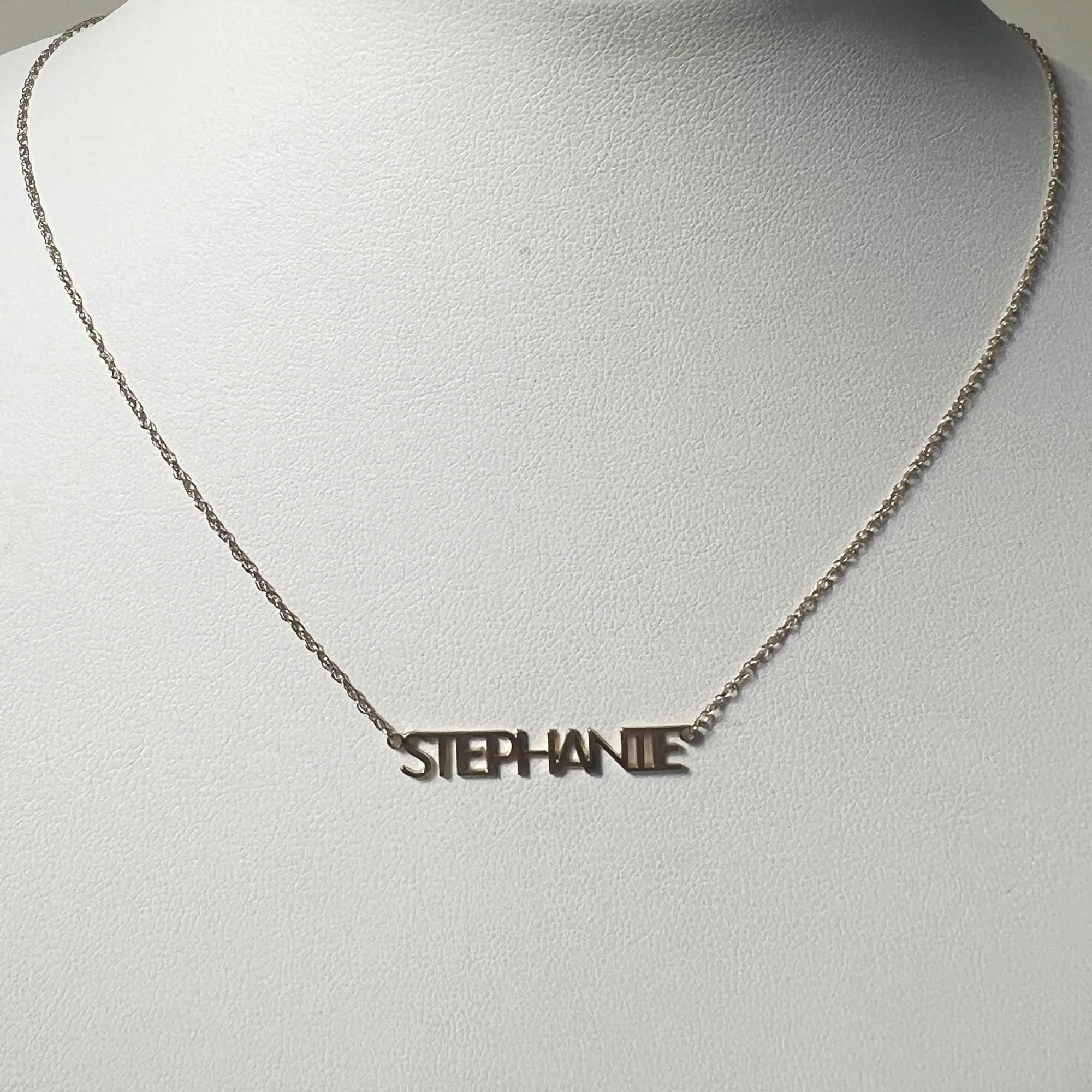 10K Yellow Name Necklace - Stephanie | 10K Yellow Gold