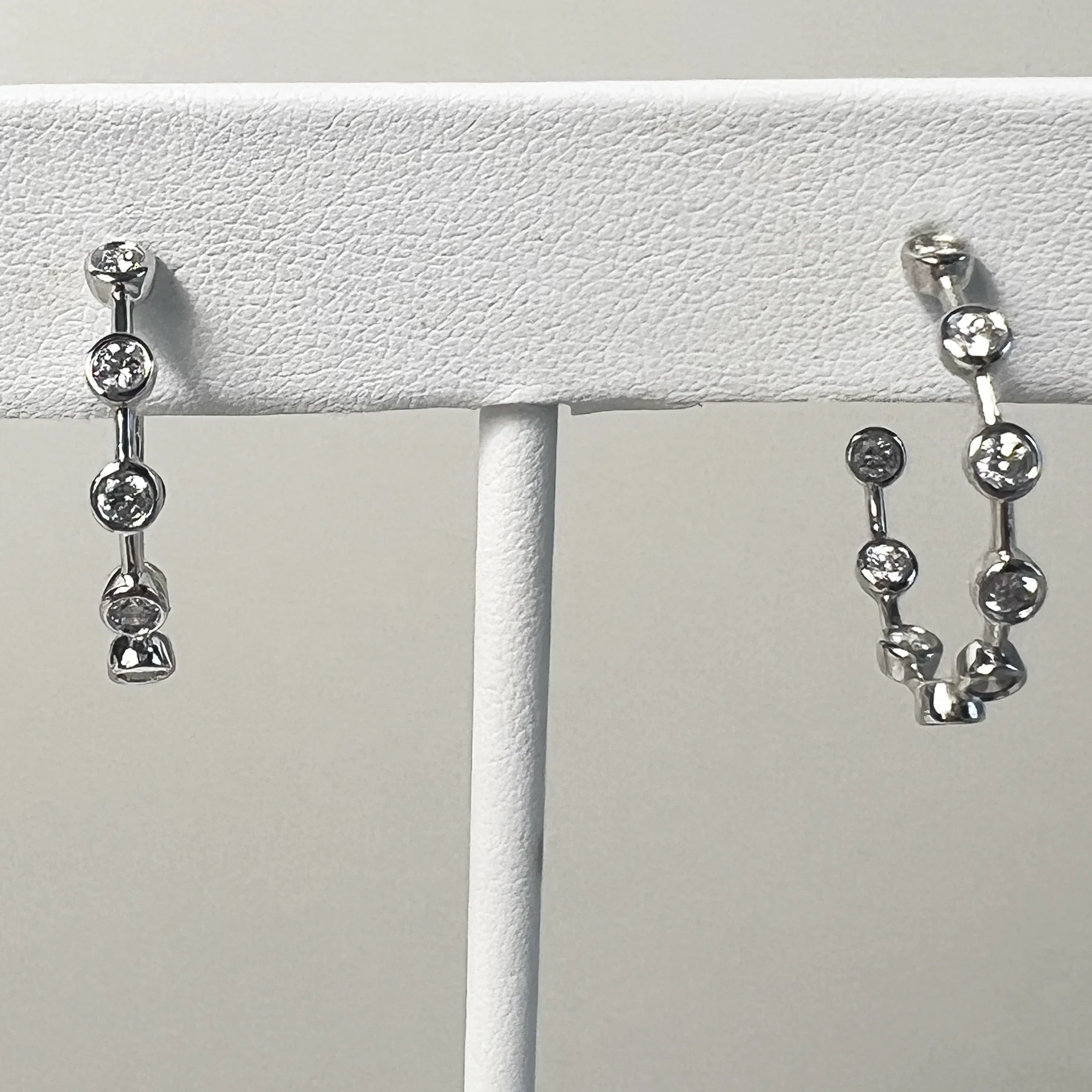 Bezel Inside Out Hoops | 14K White Gold | Round White Diamond