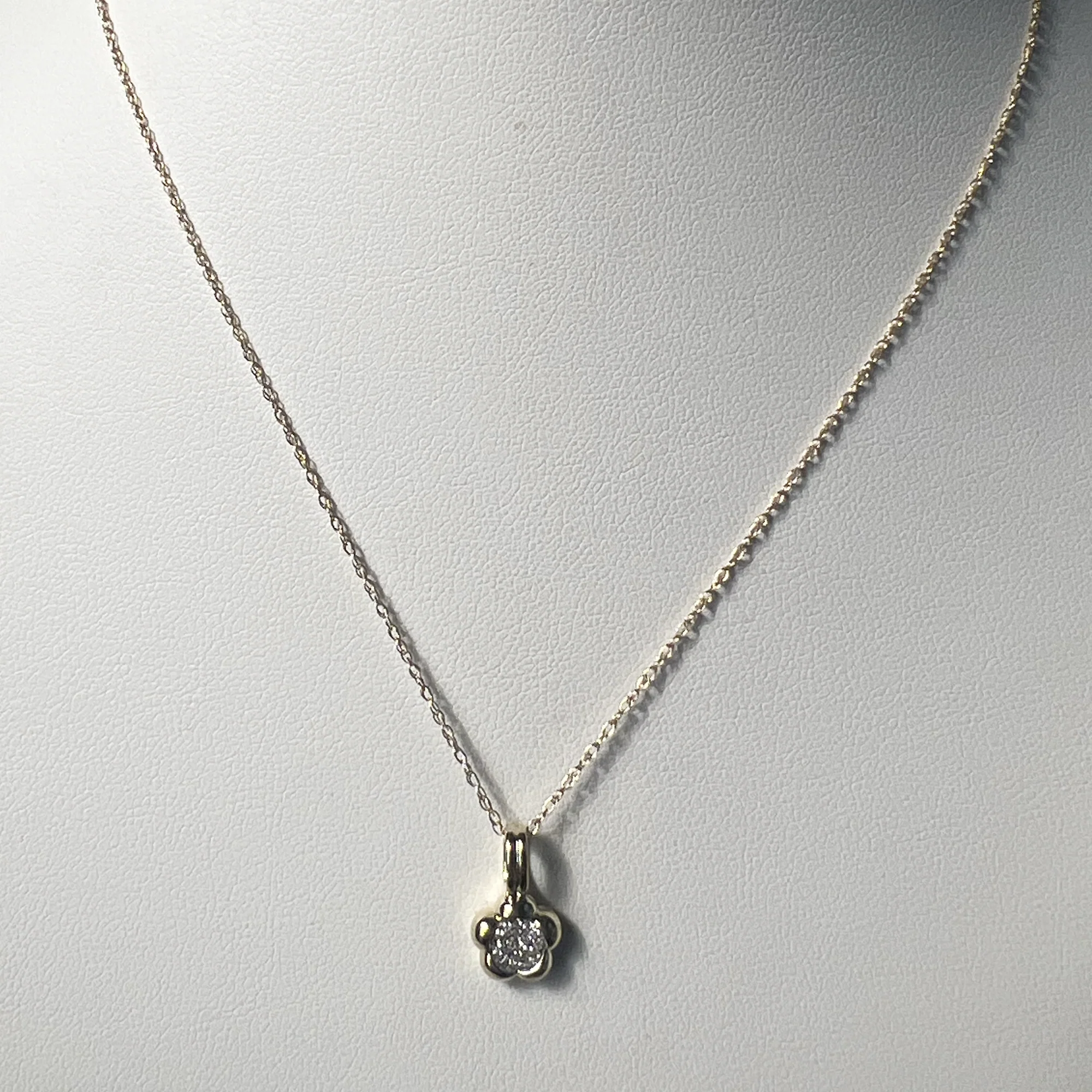 Crosby Pave Necklace | 10K Yellow Gold | 0.057 CTW White Diamond