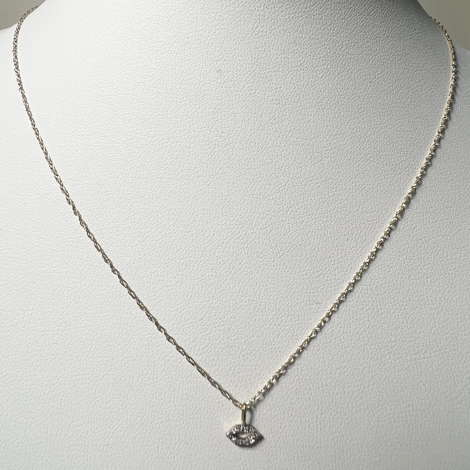 Pave Lips Necklace Pave Diamonds | 10K Yellow Gold | White Pave Diamond