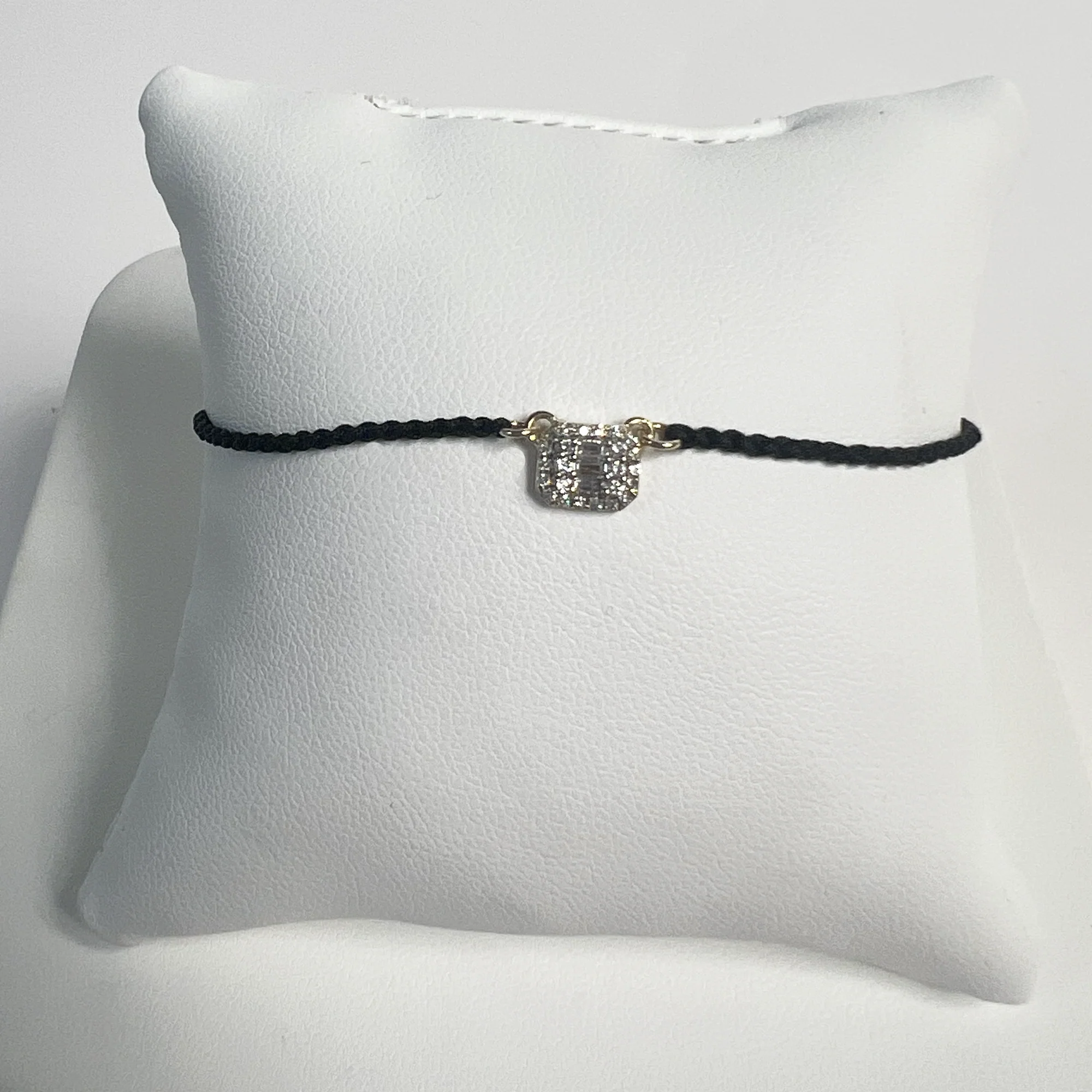 Shield of Strength Friendship Bracelet | 10K Yellow Gold | 0.12 CTW (Approx) White Diamond