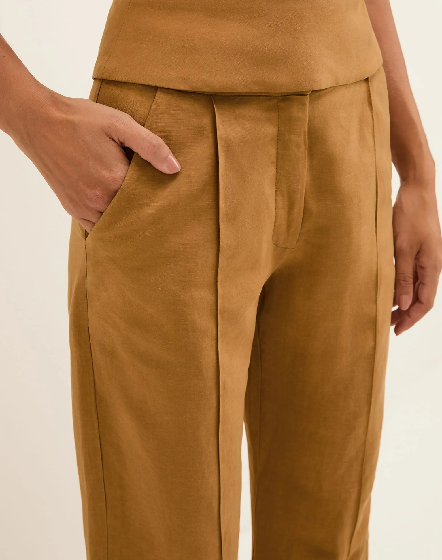 Prya Flared Ankle Pants | Toffee - Image 4